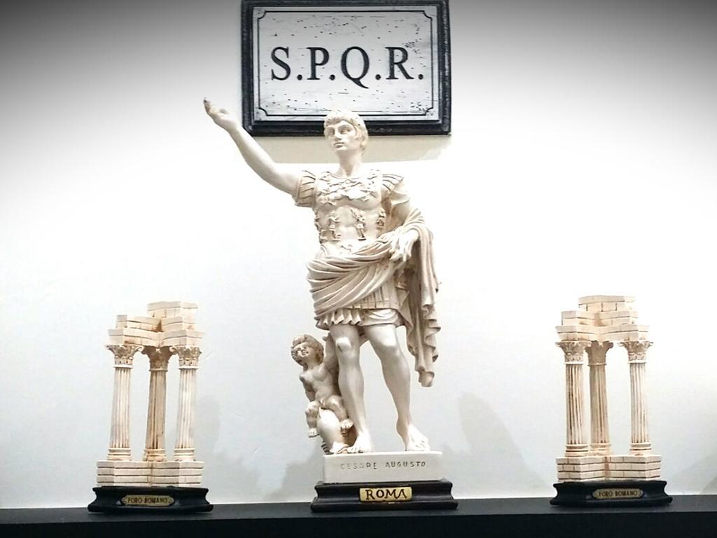 Casa Mike Al Vaticano ローマ エクステリア 写真