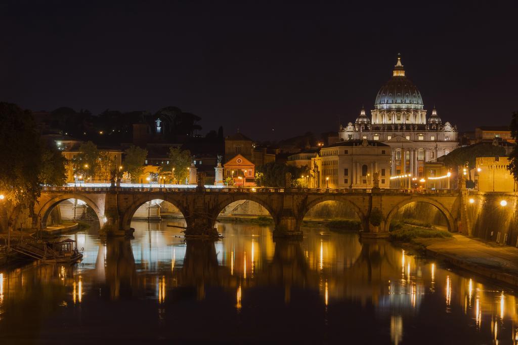 Casa Mike Al Vaticano ローマ エクステリア 写真
