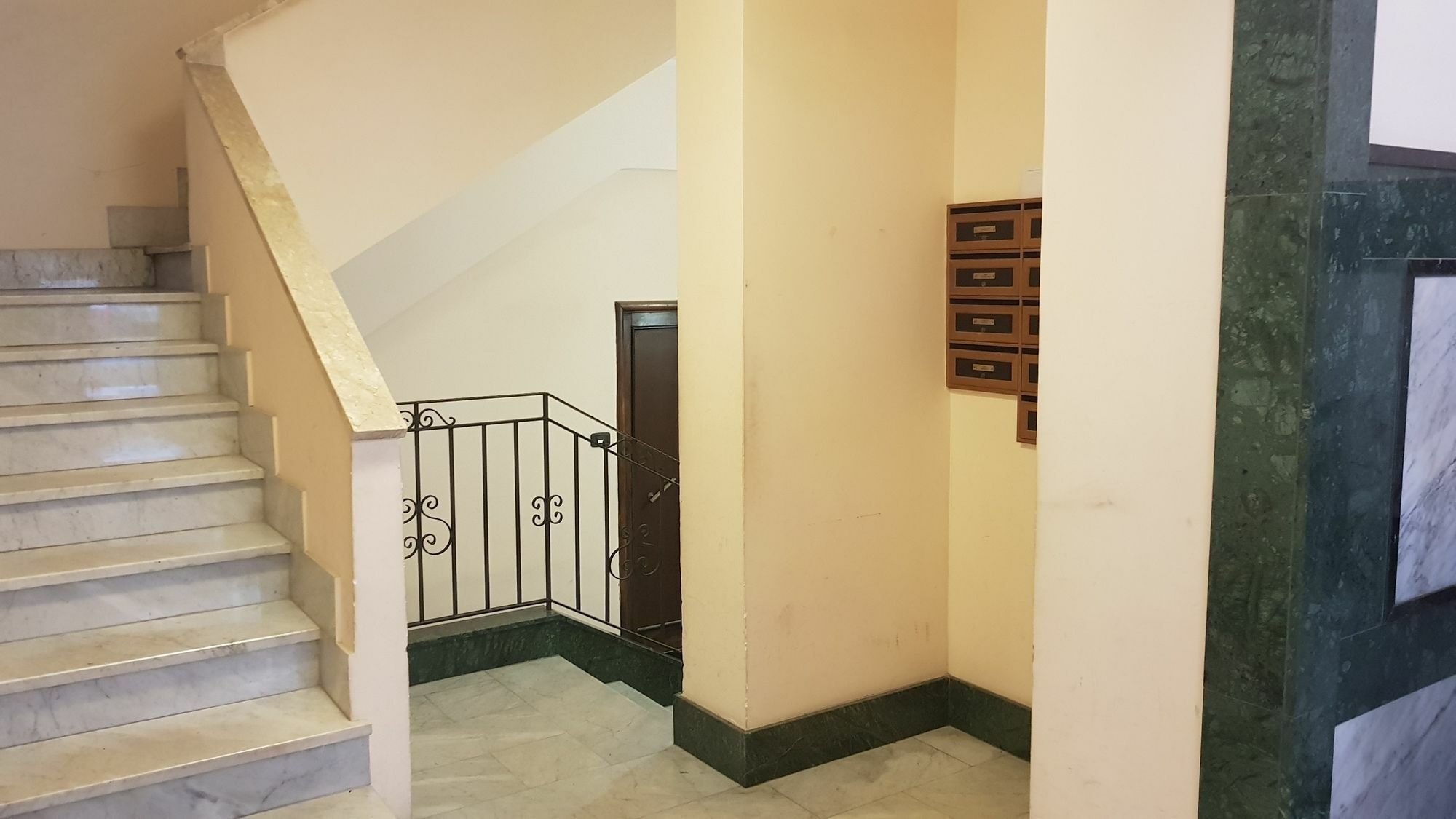 Casa Mike Al Vaticano ローマ エクステリア 写真