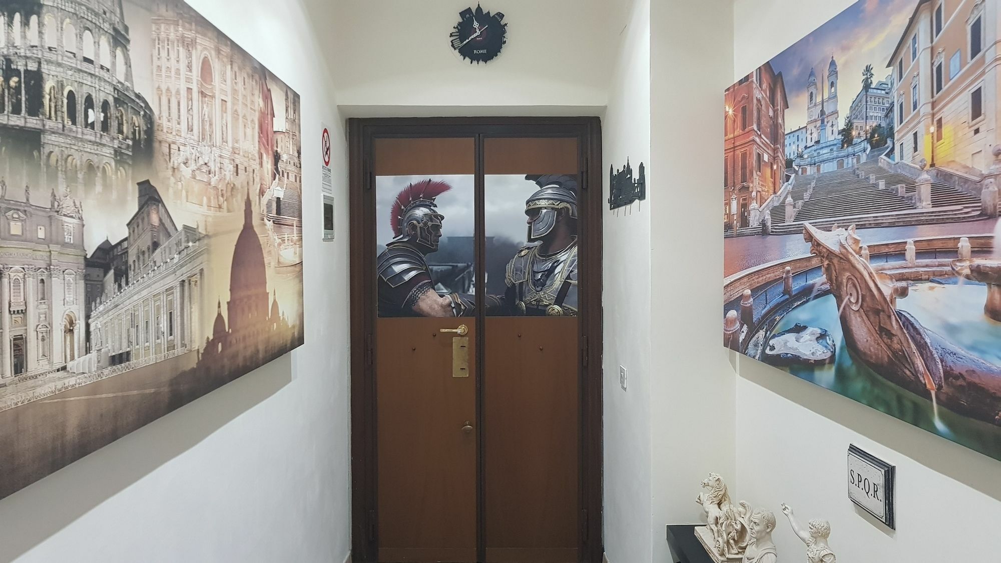Casa Mike Al Vaticano ローマ エクステリア 写真
